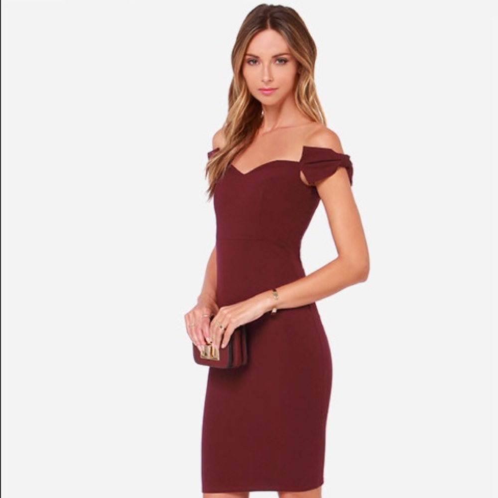 LULUS Bow Off-the-Shoulder Burgundy Dress size M